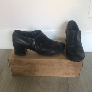 Gently worn black Born ankle boots